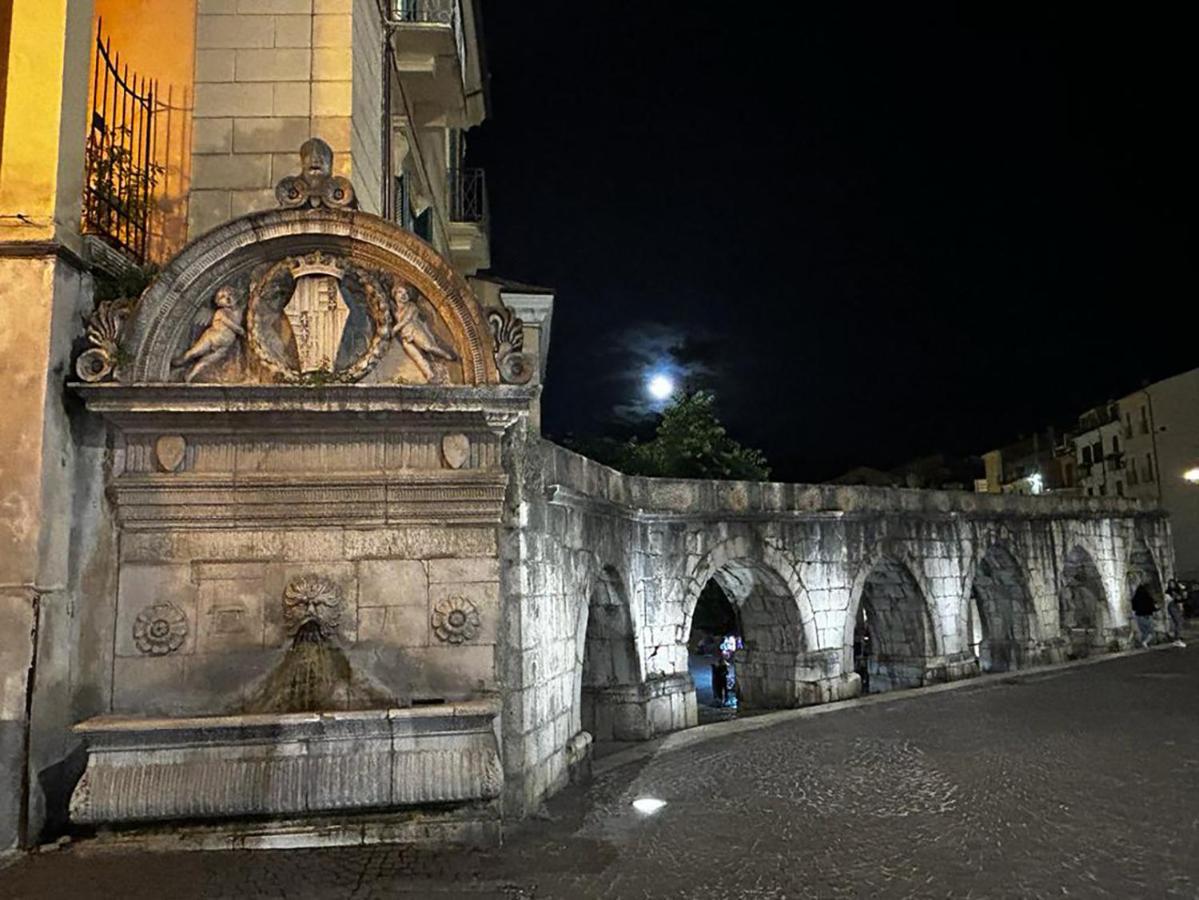 L'Antico Pozzo Lejlighed Sulmona Eksteriør billede